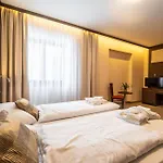 Wellness Jason Otel