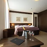 Otel Wellness Jason Vrsatske Podhradie