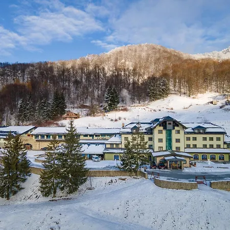 Wellness Jason 4* Vrsatske Podhradie